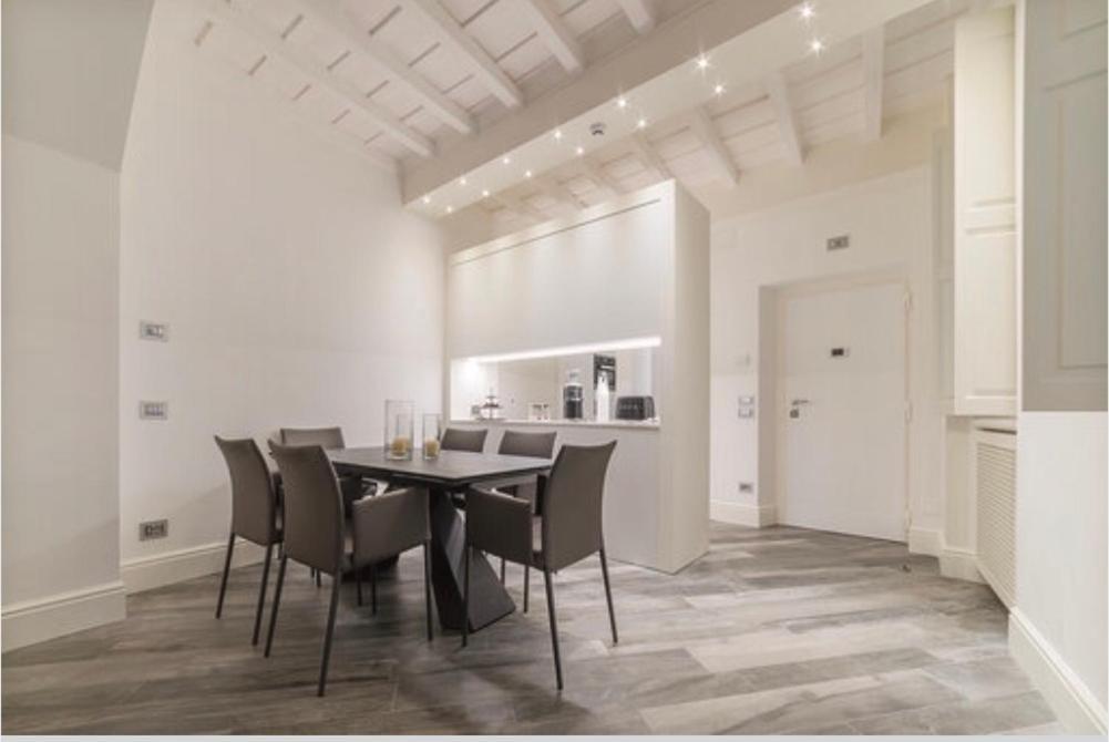 Reale Luxury Home Рим Екстериор снимка