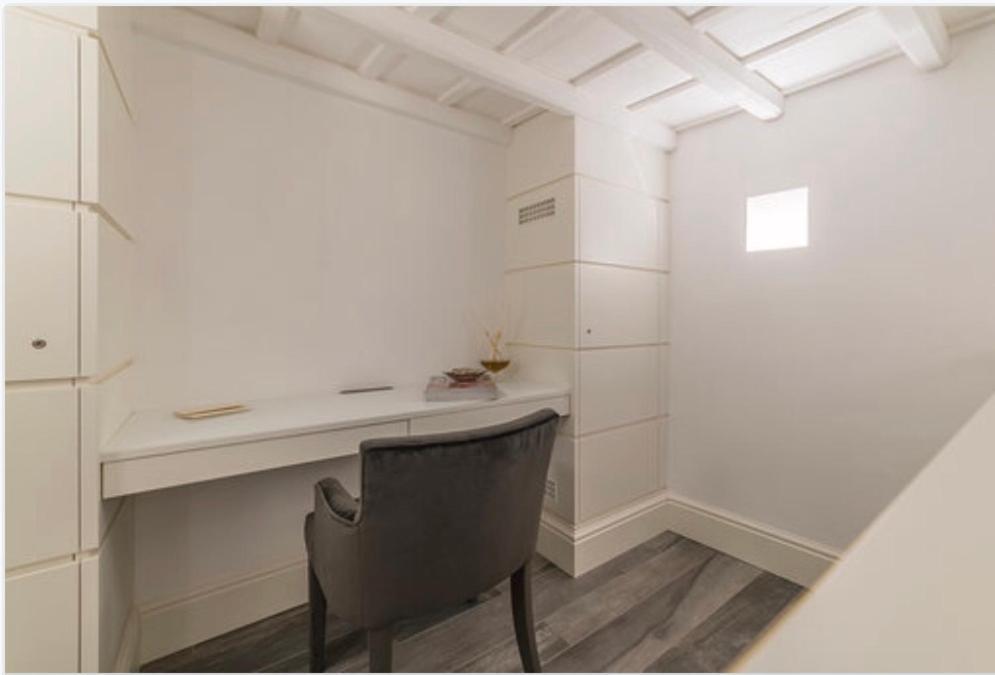 Reale Luxury Home Рим Екстериор снимка