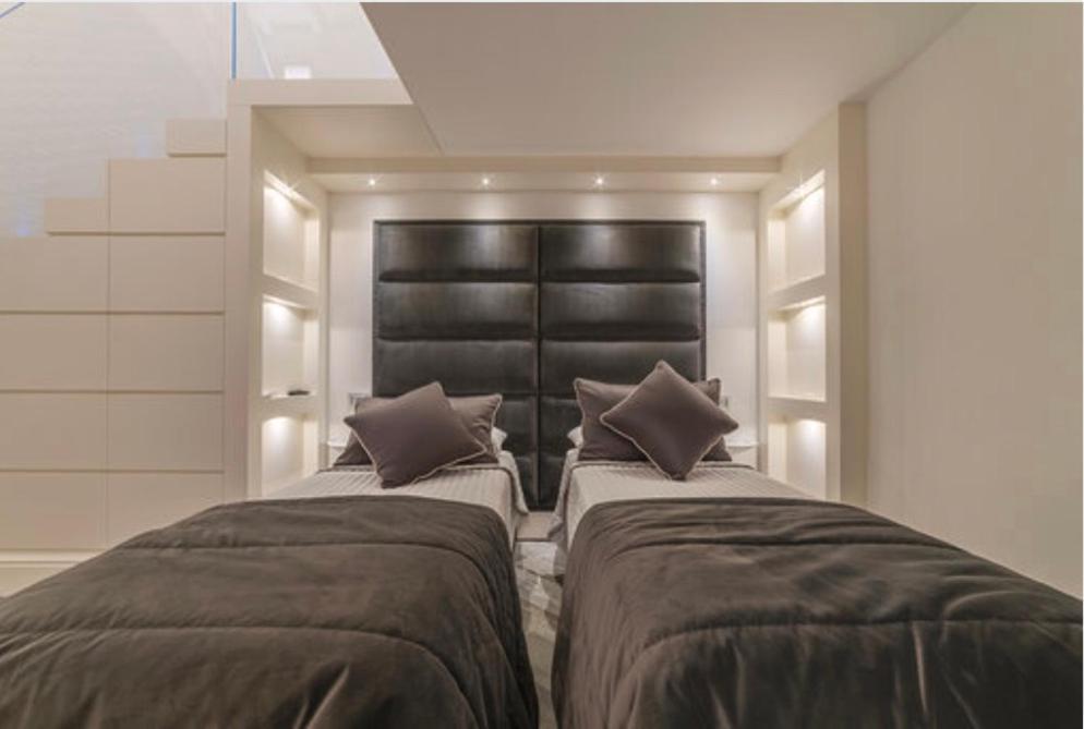 Reale Luxury Home Рим Екстериор снимка